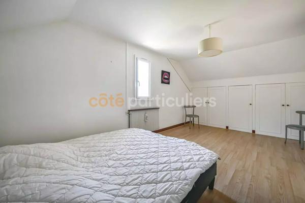 Vente Maison200 m² - 9 Pièces - RUEIL MALMAISON (92500)