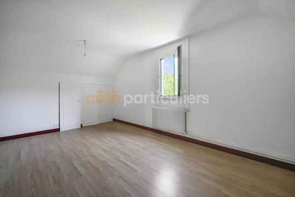 Vente Maison200 m² - 9 Pièces - RUEIL MALMAISON (92500)