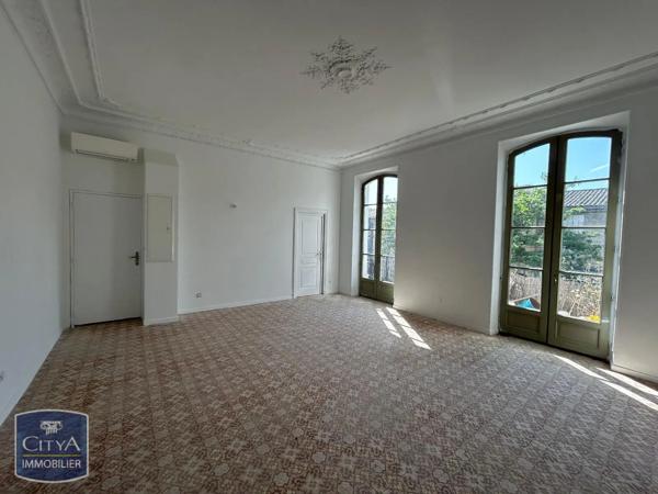 Appartement à louer 2 pièces 66.39m² Carpentras (84200)