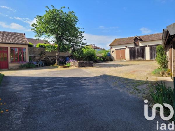 Appartement 4 pièces de 119 m² à Toulon-sur-Arroux (71320)