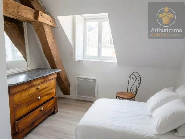 Location                                                      Appartement
                        
                     3 pièces                      76 m2                     à Beaugency