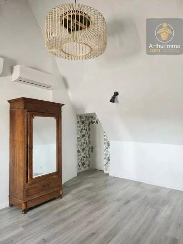 Location                                                      Appartement
                        
                     3 pièces                      76 m2                     à Beaugency