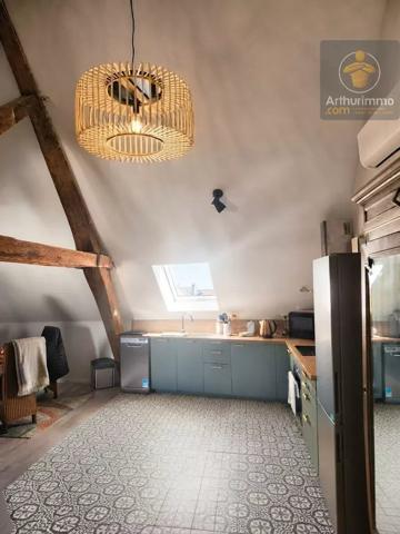 Location                                                      Appartement
                        
                     3 pièces                      76 m2                     à Beaugency