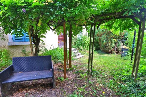 Bel appartement rénové – Petite copropriété