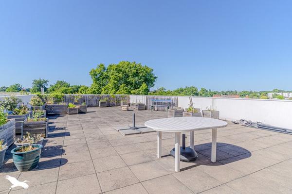 Appartement à vendre 317 700 € Villenave-d'Ornon 4 p 107 m² DPE C