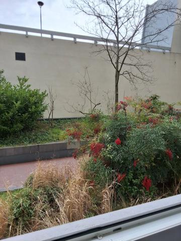 Location                                                      Appartement
                        
                     3 pièces                      54 m2                     à Courbevoie