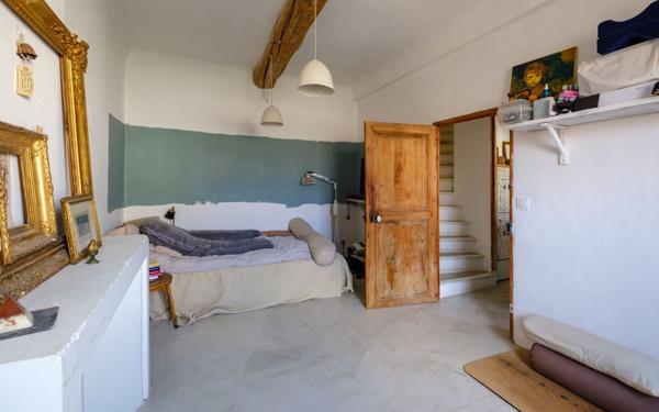 Maison à vendre    6 pièces •  Pierrerue