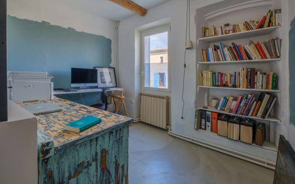 Maison à vendre    6 pièces •  Pierrerue