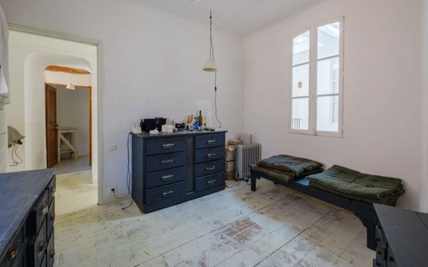 Maison à vendre    6 pièces •  Pierrerue