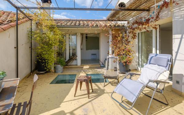 Maison à vendre    6 pièces •  Pierrerue