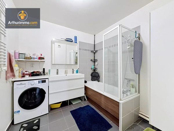Vente                                                      Appartement
                        
                     4 pièces                      71 m2                     à Ermont