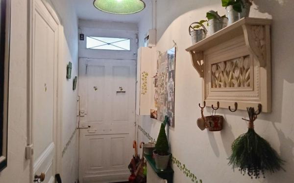 Maison à vendre    3 pièces •  Angoulême