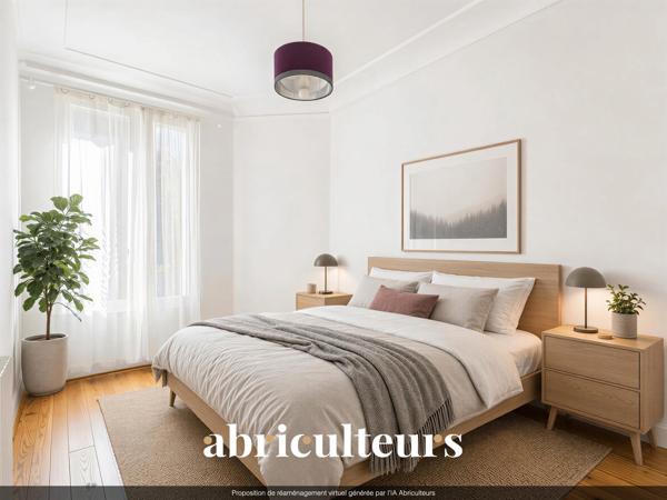 4 pièces au calme sur cour arborée Charme de l’ancien Paris 15e Convention 72 m²