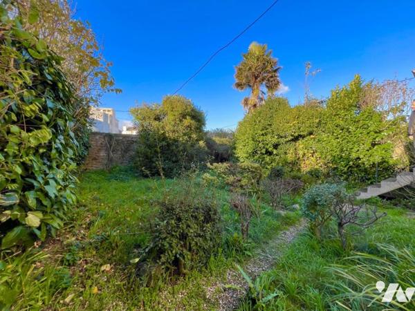 Maison ancienne au cœur de Merville avec garage et jardin clos