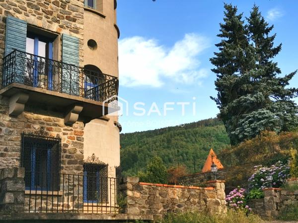 Mas d'exception de 495 m2 , 75 hectares de nature et charme absolu