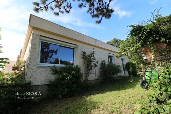 Dpt Drôme (26), à vendre SAINT MARCEL LES VALENCE maison P5 de 122 m² - Terrain de 2 883,00 m²