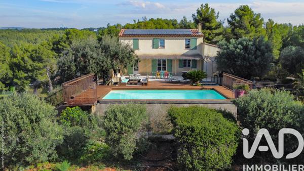 Maison à vendre 6 pièces 129 m² Ceyreste