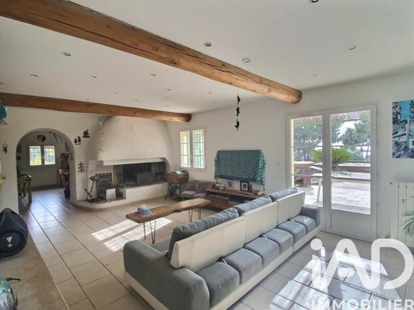 Maison à vendre 6 pièces 129 m² Ceyreste