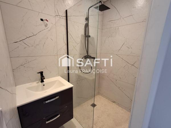 Maison de 121 m2  4 chambres