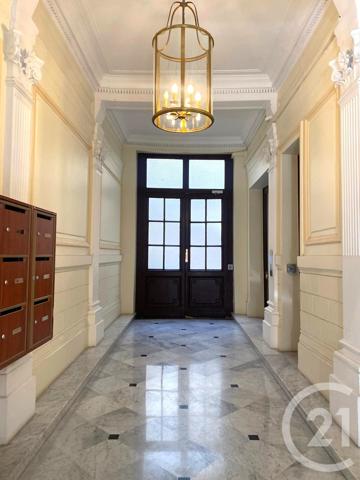 Appartement Autre à vendre  3 pièces - 72 m 2   PARIS  - 75007