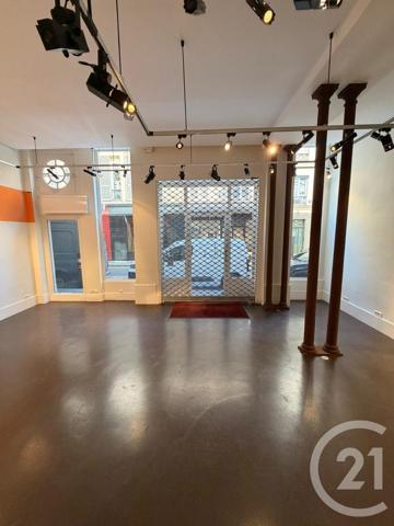 Appartement Autre à vendre  3 pièces - 72 m 2   PARIS  - 75007