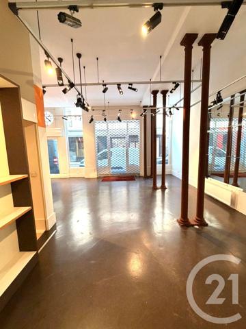 Appartement Autre à vendre  3 pièces - 72 m 2   PARIS  - 75007