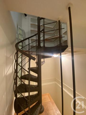 Appartement Autre à vendre  3 pièces - 72 m 2   PARIS  - 75007