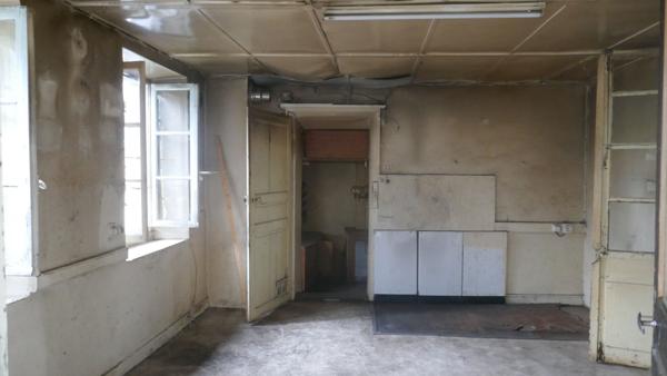 FAVERGES. MAISON DE VILLAGE A REHABILITER AVEC JARDIN