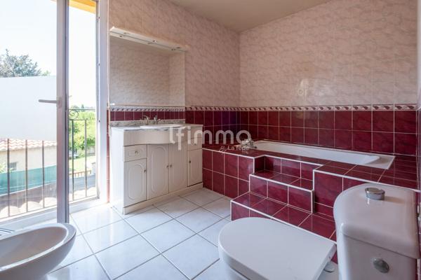 Maison 124 m² proche écoles, 70 m² de pièce de vie, garage