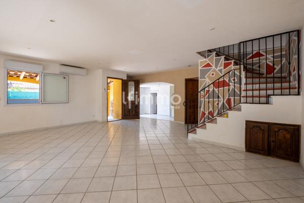 Maison 124 m² proche écoles, 70 m² de pièce de vie, garage