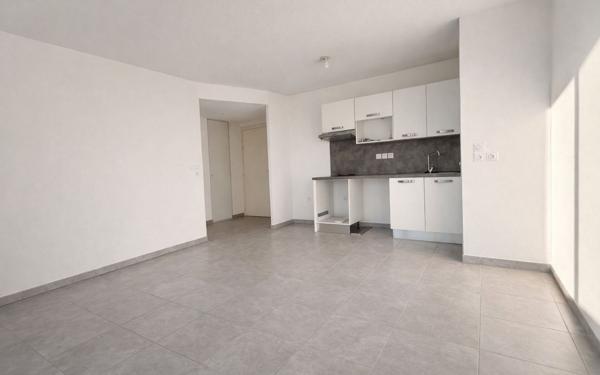 Appartement à vendre    3 pièces • 58,24 m2 Saint-Jean