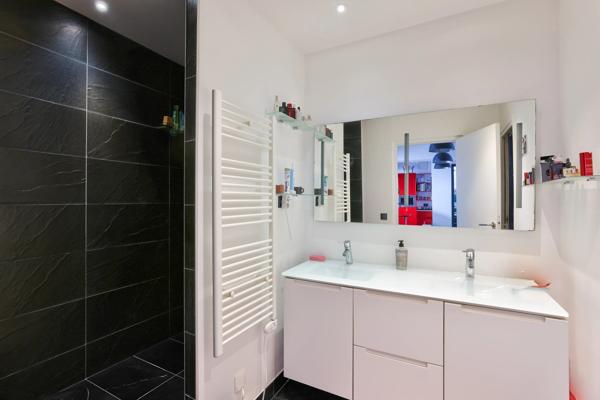 Appartement 3 pièces - 105 m² Exclusivité efficity