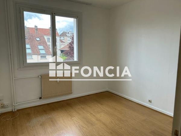 Location Studio 14.6 m² - LES PASSEREAUX Dijon 21000