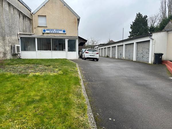 Local Commercial à ST -JUST-EN-CHAUSSEE