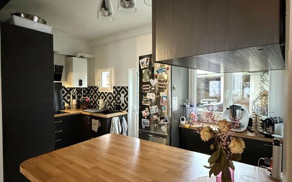 Maison à vendre    4 pièces •  Tours