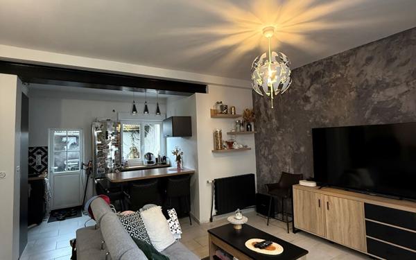 Maison à vendre    4 pièces •  Tours