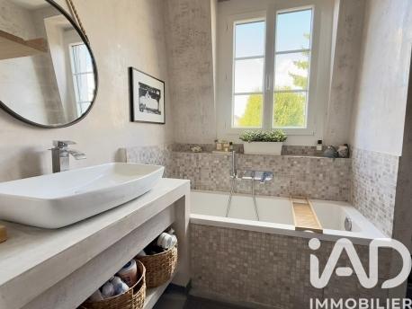 Maison à vendre 6 pièces 126 m² Compiègne