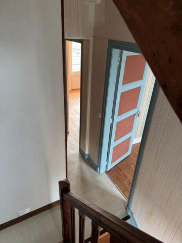 Appartement en triplex centre Trévières