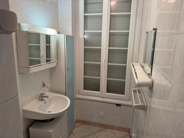 Appartement en triplex centre Trévières