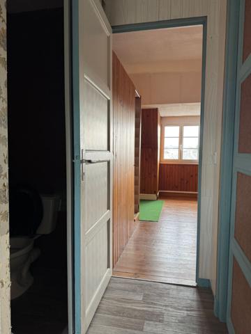 Appartement en triplex centre Trévières