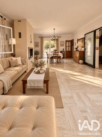 Maison à vendre 6 pièces 161 m² Vence
