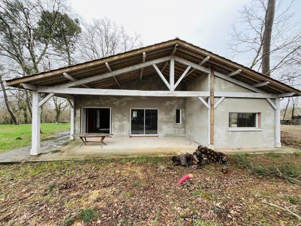 Maison à vendre |  Casteljaloux |  4 pièces | 140 m²