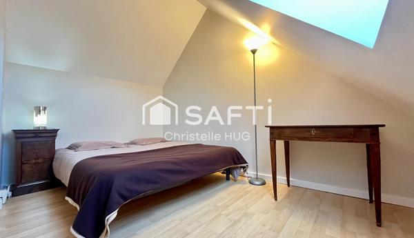 SUPERBE TRIPLEX 4P ENTIREMENT RENOVE