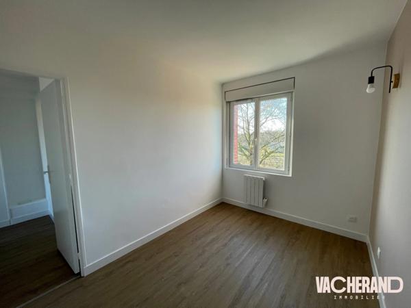 243 RUE DU LONG-POT