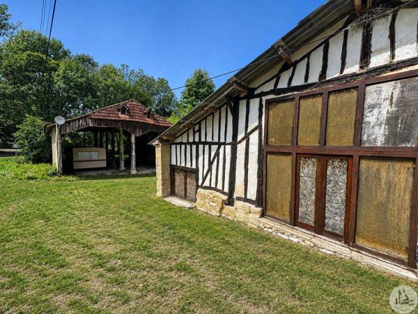 Grange à rénover avec dépendance