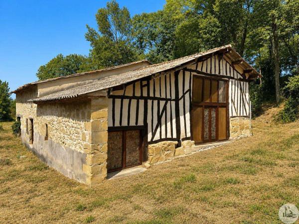 Grange à rénover avec dépendance