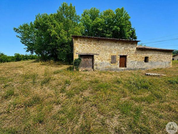 Grange à rénover avec dépendance