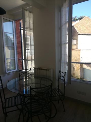 Location Appartement 2 pièces Sézanne (51120)