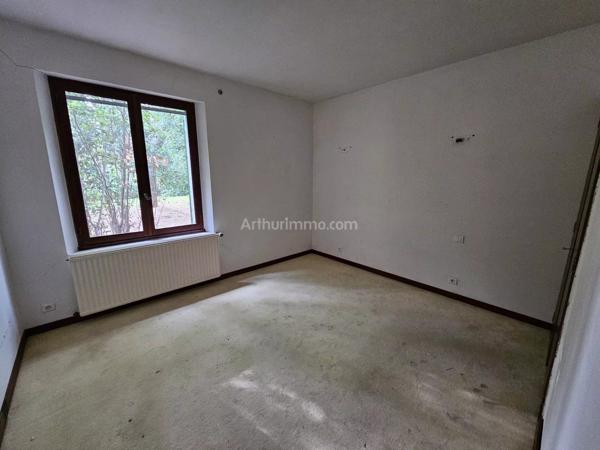 Vente                                                      Villa
                        
                     7 pièces                      200 m2                     à Draguignan