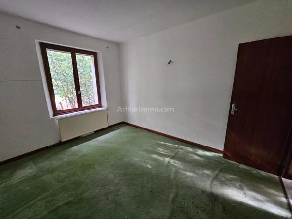 Vente                                                      Villa
                        
                     7 pièces                      200 m2                     à Draguignan